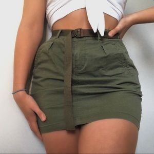 Cami green skirt +belt